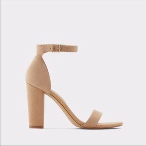 Jerecly block high heel sandal
